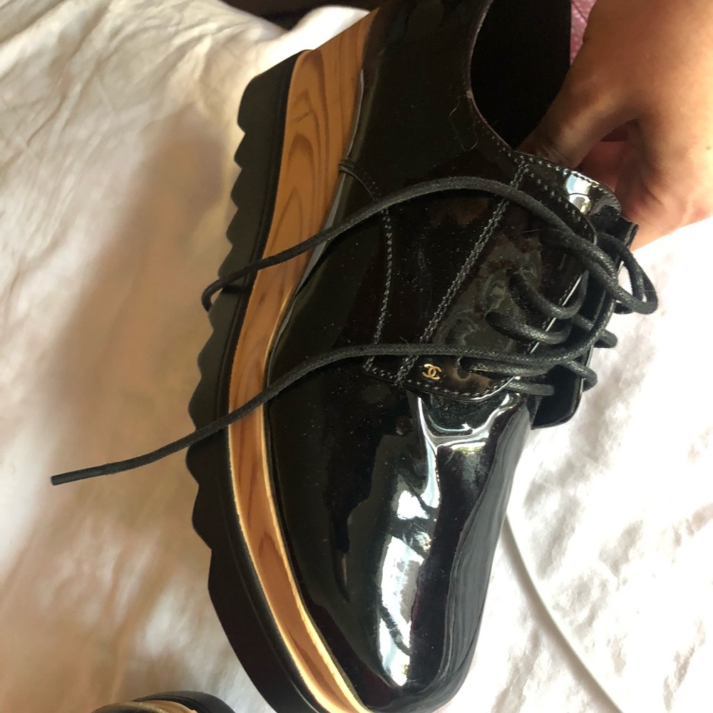 Shoes - Picture 9 of 16